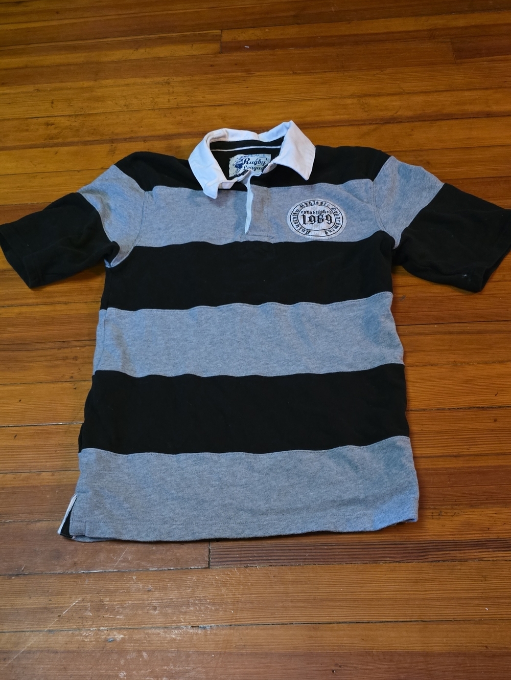 Place Boys Rugby-Style Polo Shirt - Black & Gray with White Collar